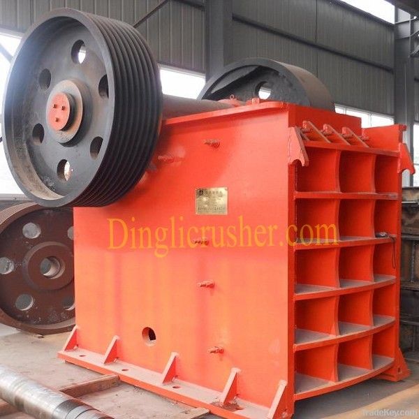 High Efficiency Jaw Crusher with International ISO9001:2008 Authentica
