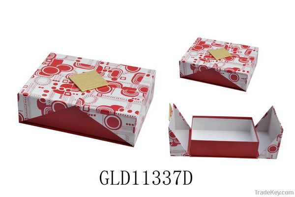 2011 fashion candy packing paper gift box