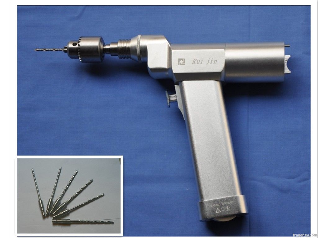 Electric medical canulated saw