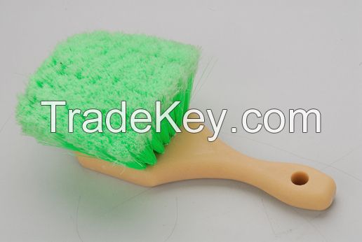 car cleanning brush with plastic handle