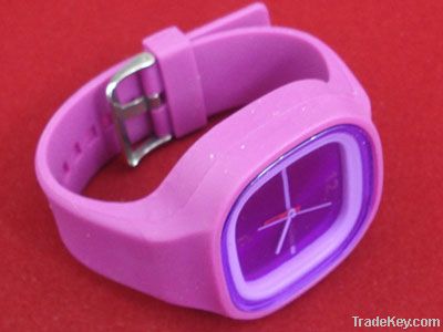 Silicone watch with many colors