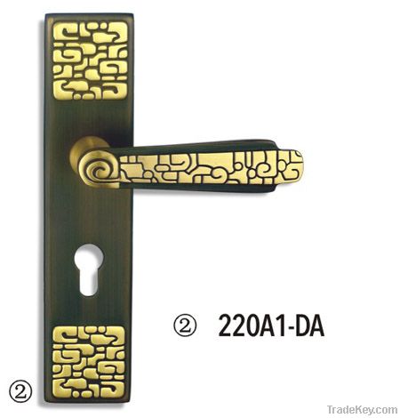 Attractive Brass Door Handle Locks with Luxury style