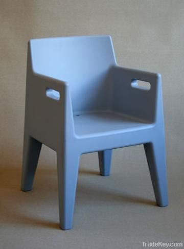 plastic chair by rotomoulding
