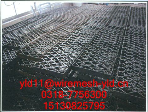 expanded metal for car ramp or walkway