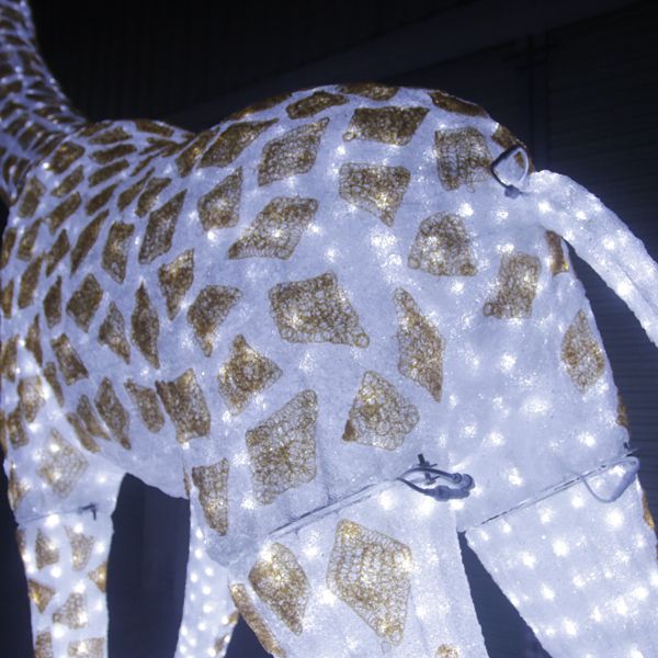 Factory sale custom design giraffe led for wholesale