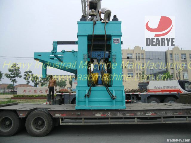 Automatic hydraulic brick -making machine