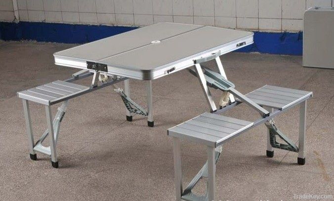 Folding outdoor table
