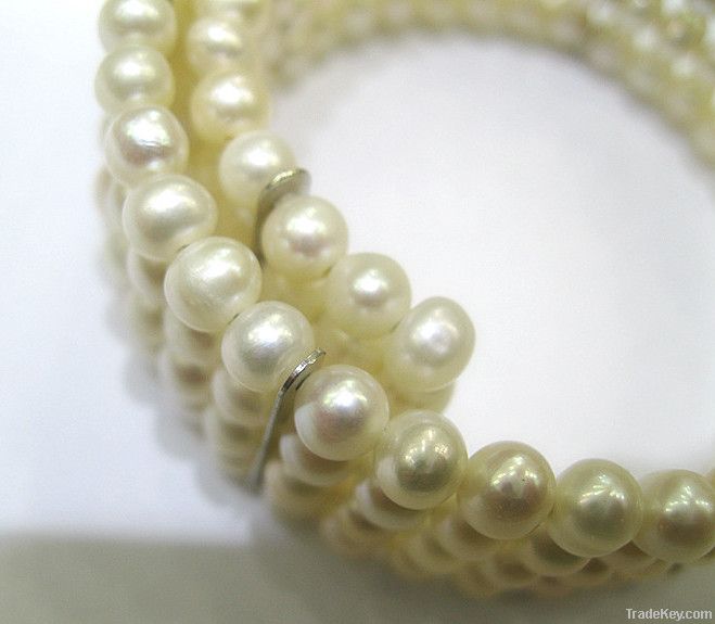 pearl bangle