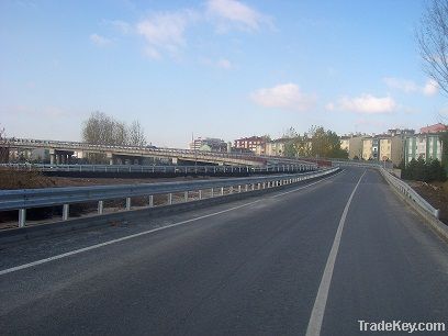 CRASH BARRIER