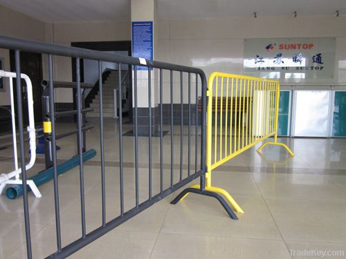 Portable fence, pedestrian barrier, pool fence