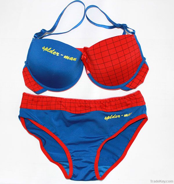 Fashionable Ladies Spiderman Style Bra Set