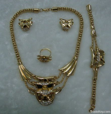 Jewelry set-Golden plated