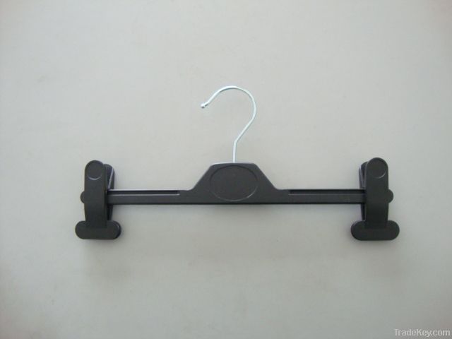 hangers with clips, black plastic hanger