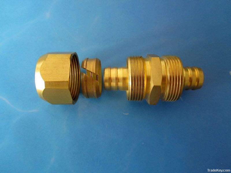 Brass fitting for solar connection