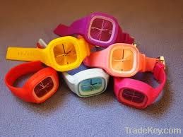 Portable digital watch silicone watch fashion