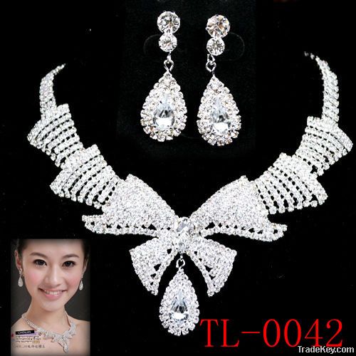 Fashion bridal necklace set