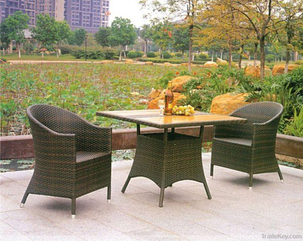 2012 Wicker Outdoor Furniture