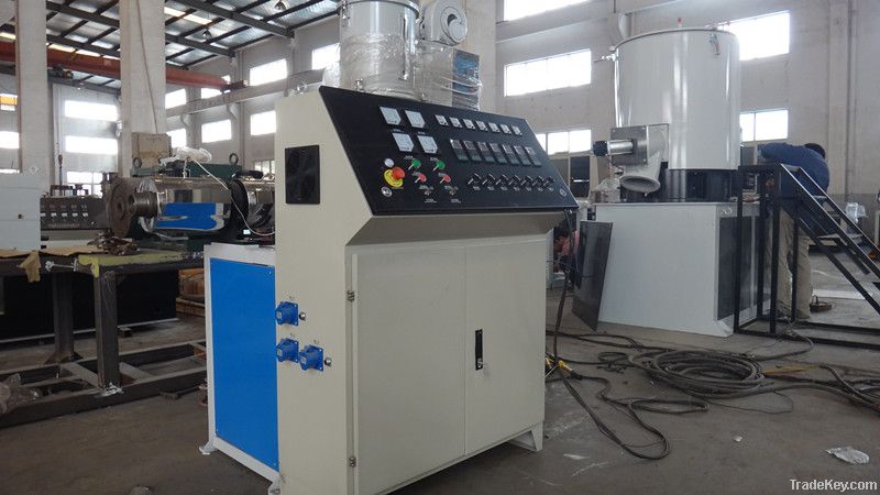 Single screw extruder for PE pipe