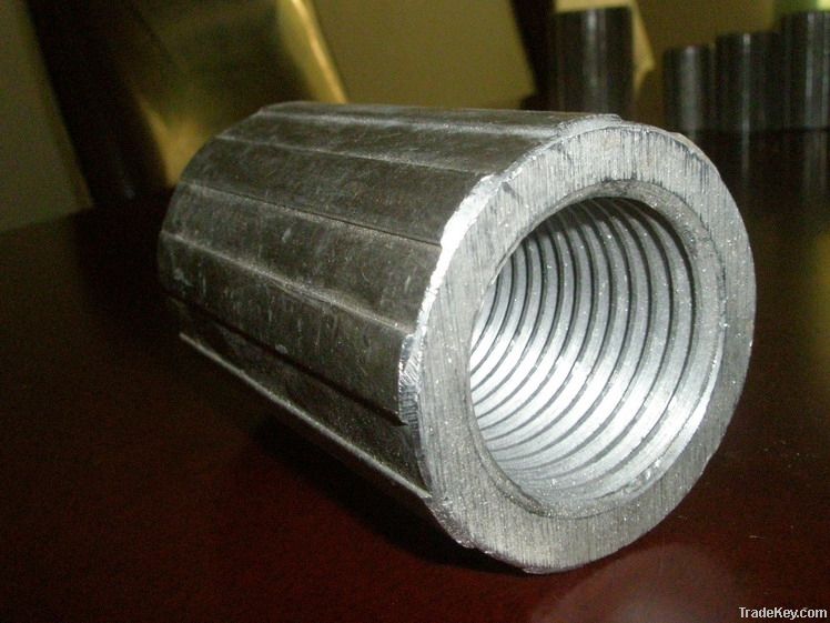 Threaded rebar coupler