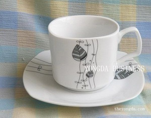 Ceramic / Porcelain coffee mugs and saucers, coffee set