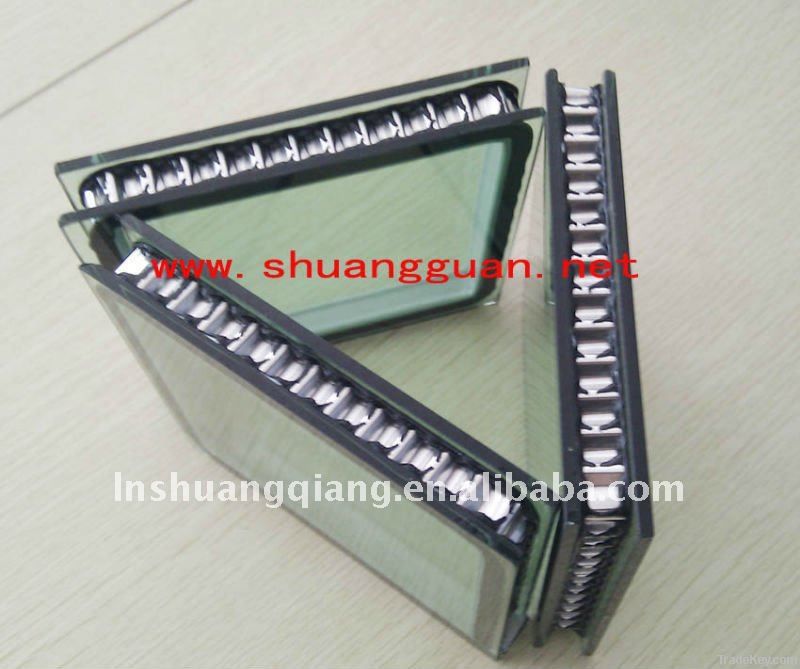 Sealing spacer for Insulating glass