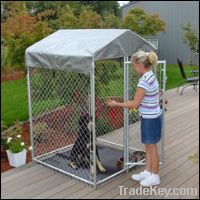 Outdoor dog house with roof