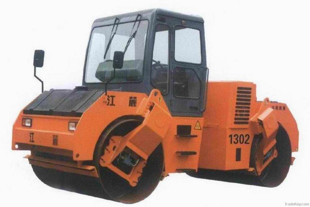 W1302A Full Hydraulic Dual-Drum Vibratory Roller