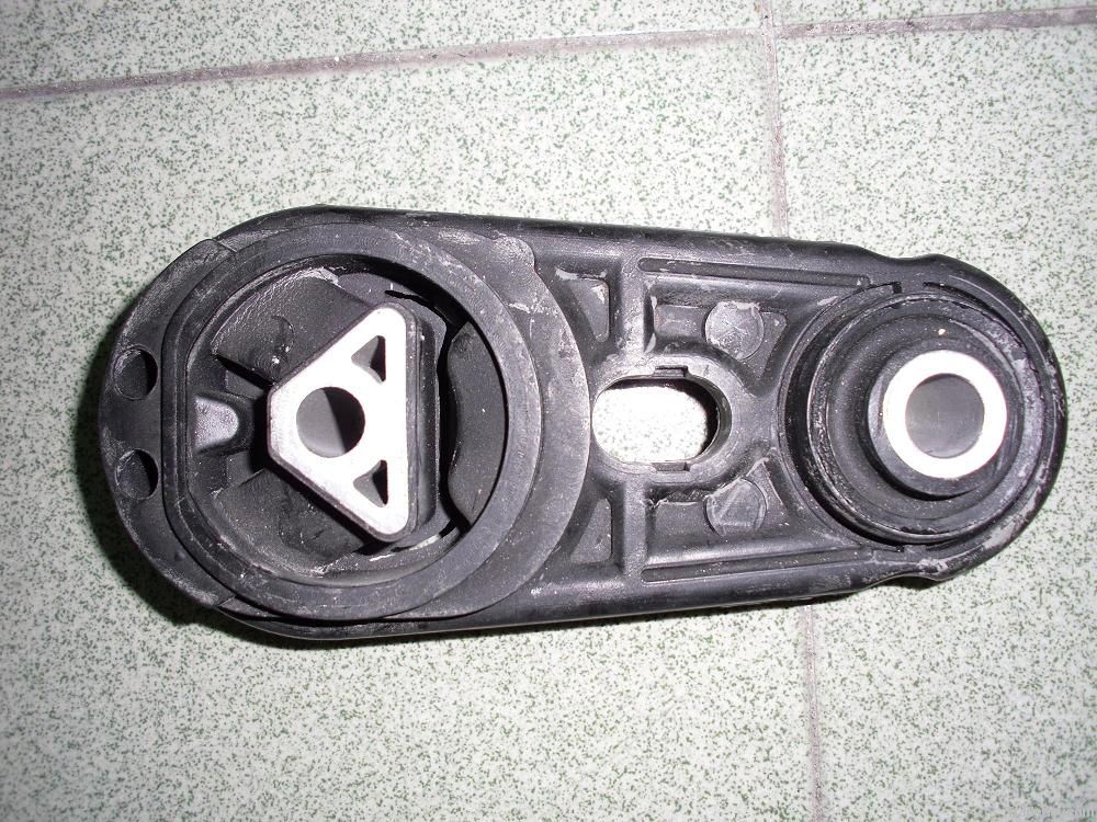 Engine mount