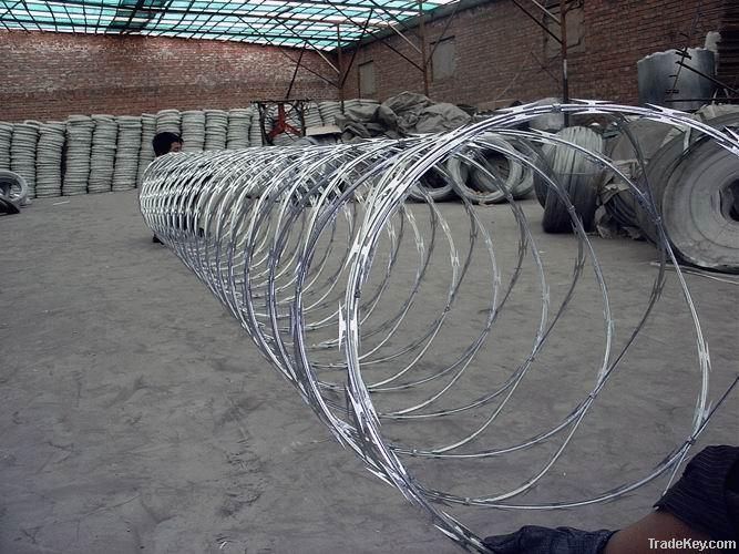 Razor barbed wire fencing