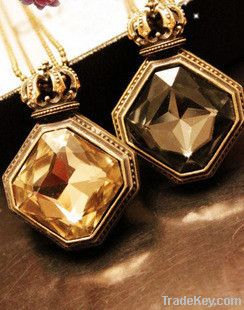 Shinning faceted crystal drop glass pendant gold alloy metal fashion n