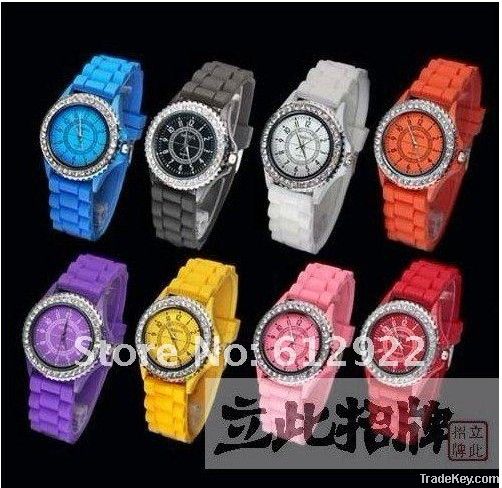 Classic Gel Silicone Crystal Lady Geneva Jelly Watch Gifts Stylish