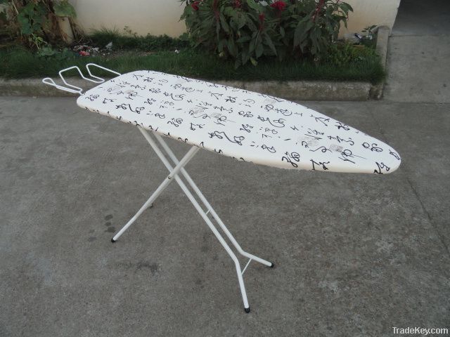 Foldable adjustable mesh ironing board