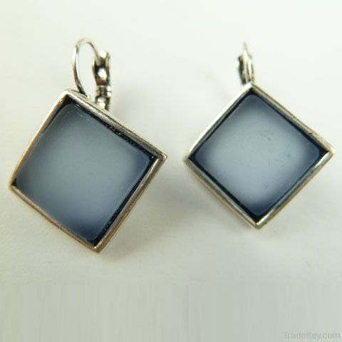 2011-2012 hottest wholesale blue resin silver alloy earrings