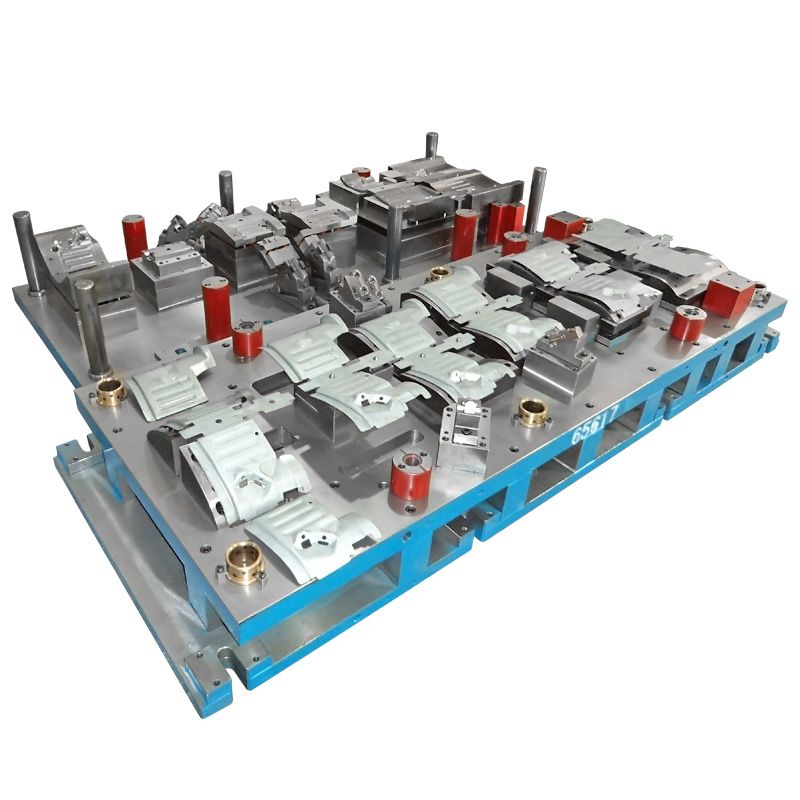 Stamping Die with High Temperature-endurance and Various Precision Mold, Made of Stainless Steel 