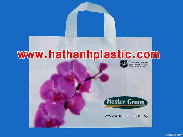 Soft loop plastic bag