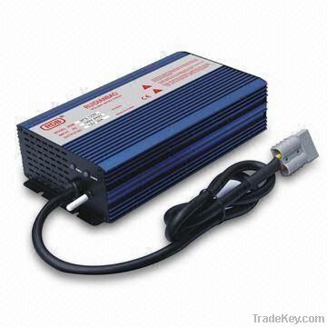 12V/15A Battery Charger with Full High-efficiency Positive and Negativ