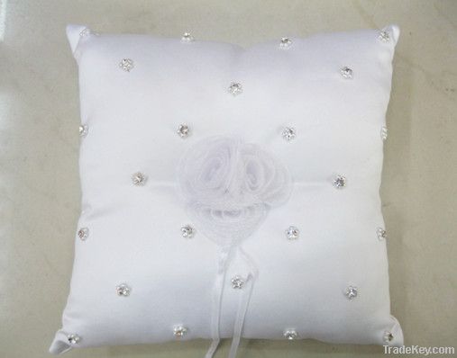 Ring pillow