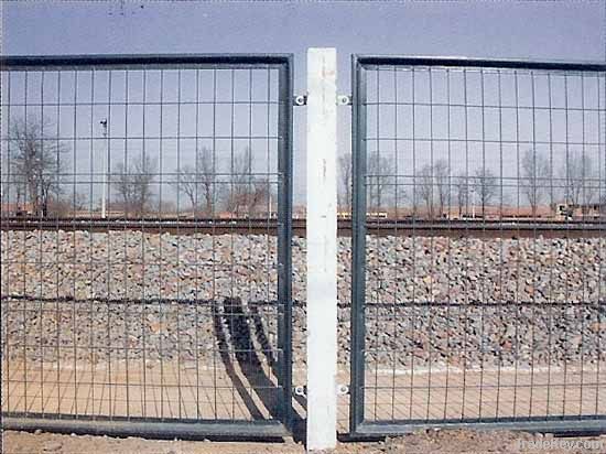 Railway  fence