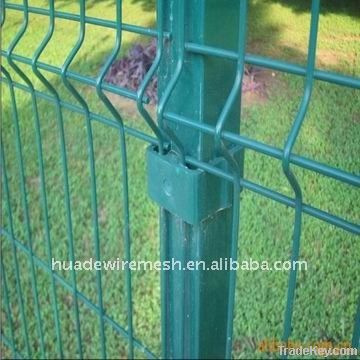 Hook steel wire mesh fence