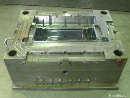 injection mold for plastic parts