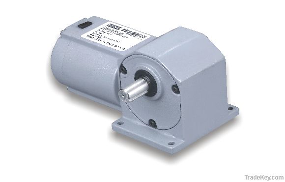 Right angle hypoid gear motor