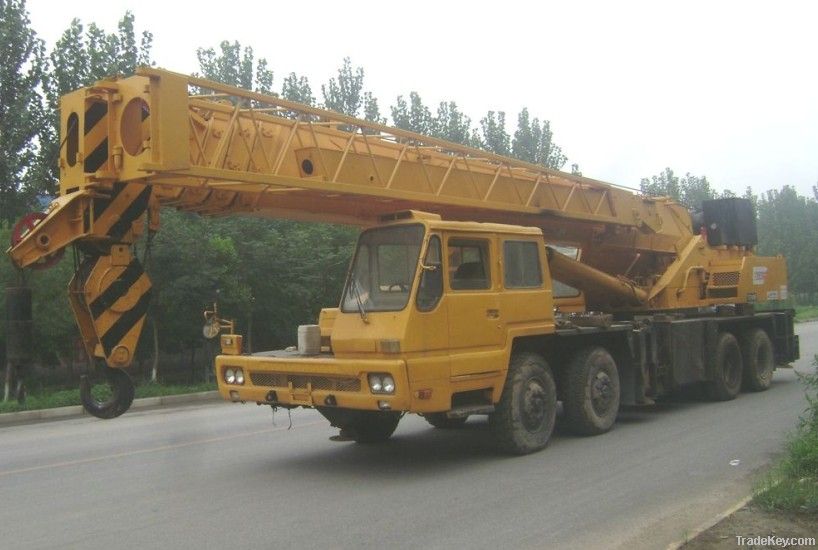 TADANO 50T TG500E Crane