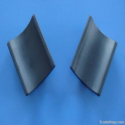 Ferrite segment magnets for motor