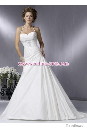 Elegant Halter Neckline Beaded Flower Wedding Dress