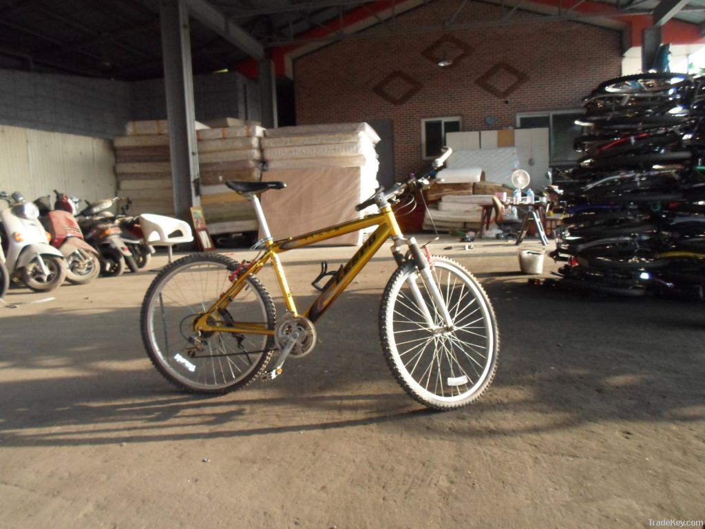 Used Mountain Bicycles 26 in