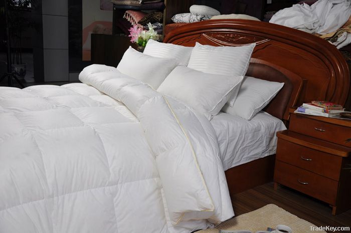 White Goose Down and Feather Duvet