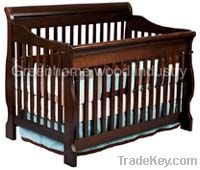 Full size crib/nursery furniture/baby crib