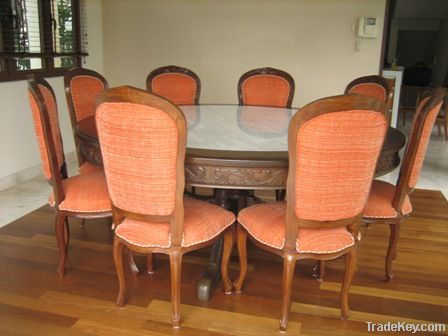 Teakia's Dining Sets