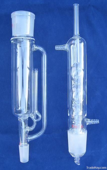 Glass soxhlet extractor, condenser and extractor body