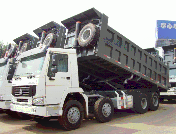 SINOTRUK HOWO 6x4 DUMP/TIPPER TRUCK